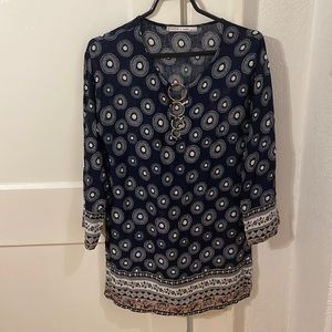 NWOT Coco & Tashi Top